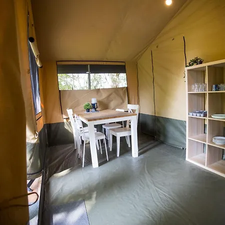 Luxury tent Mooie 4 Persoons Glampingtent *